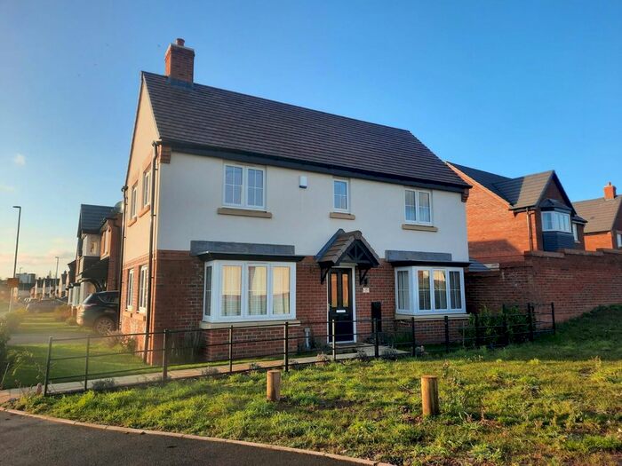 3 Bedroom Property To Rent In Yoxall Way, Streethay, Lichfield, WS13