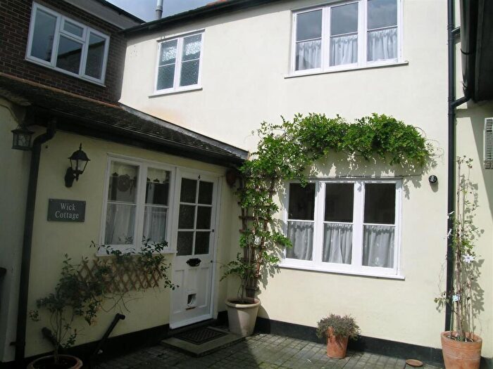 1 Bedroom Maisonette To Rent In Millers Court, Hertford, SG14