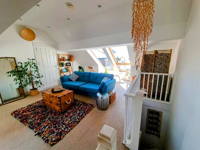 2 Bedroom Maisonette For Sale In Albemarle House, Albemarle Street, Harwich, CO12