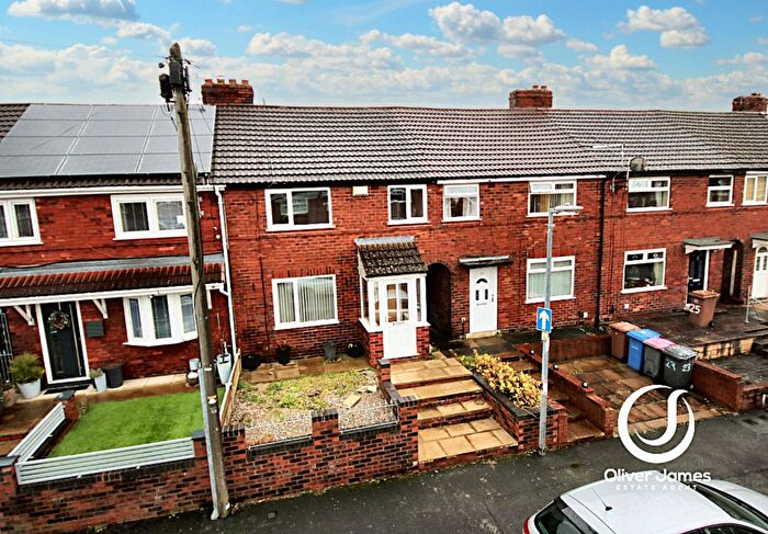3 Bedroom Terraced House To Rent In Eldon Road, Irlam, M44