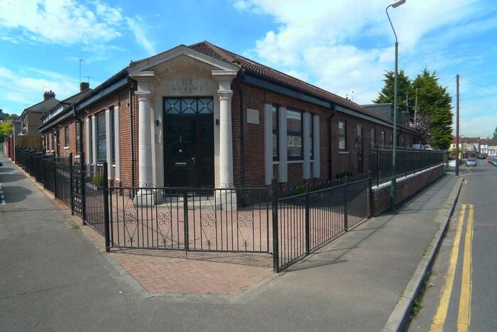 1 Bedroom Mews To Rent In Sheridan Road, Belvedere, DA17