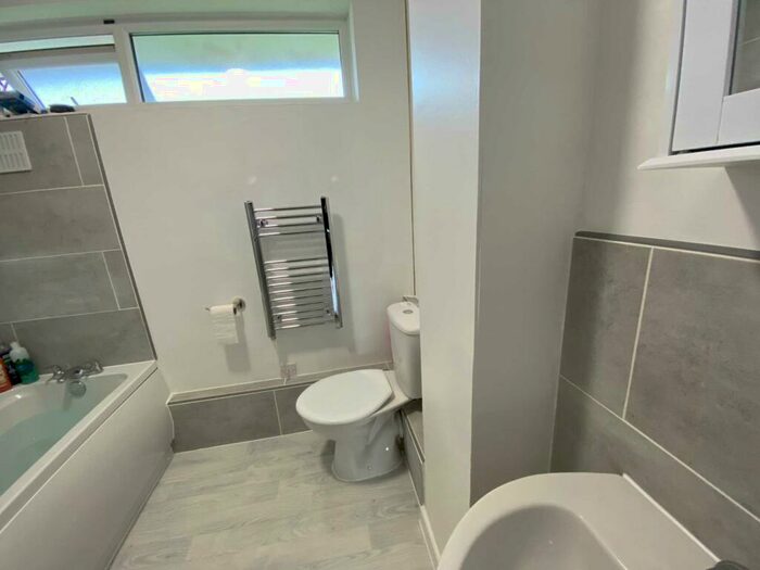 4 Bedroom Terraced House To Rent In Kemsing Gardens, Canterbury, CT2