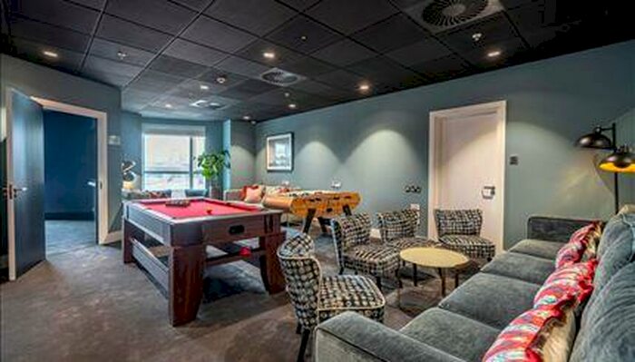 2 Bedroom Flat To Rent In Westferry Circus, E14