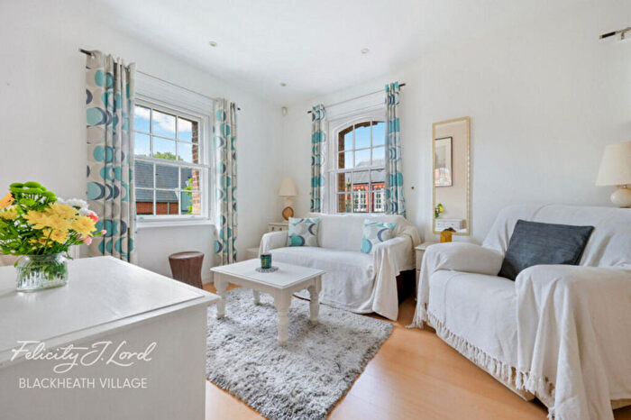 1 Bedroom Flat For Sale In Peel Place, London, SE18