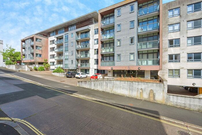 1 Bedroom Flat For Sale In Constantine Street, Plymouth, Devon, PL4