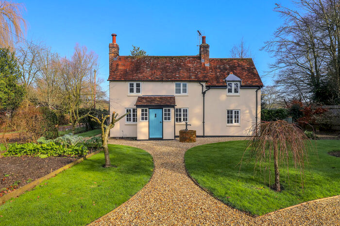 2 Bedroom Detached House To Rent In Stans Cottage, Browninghill Green, RG26