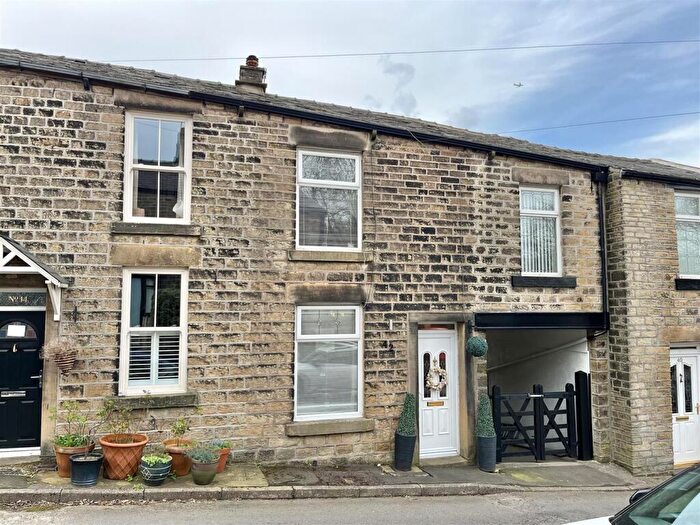 2 Bedroom Terraced House For Sale In Old Road, Tintwistle, Glossop, SK13