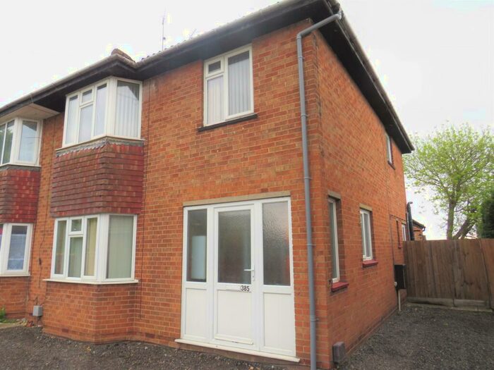 3 Bedroom Semi-Detached House To Rent In Wisbech Road, March, PE15