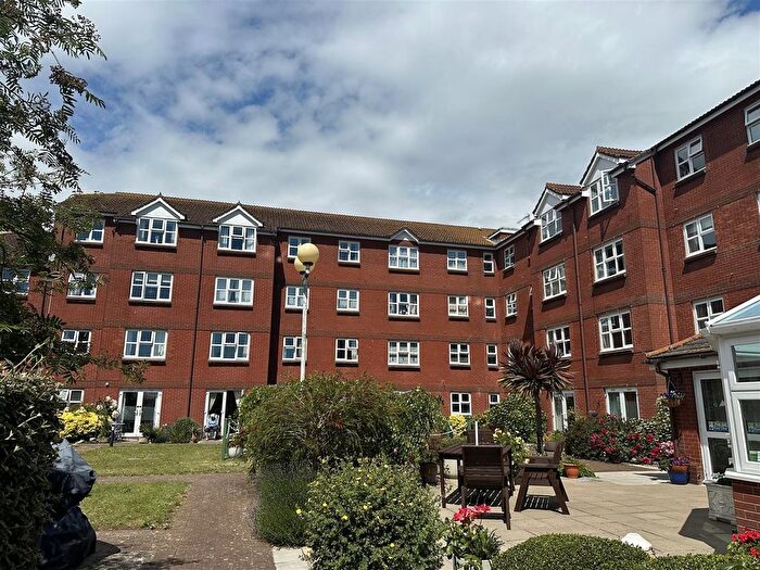 2 Bedroom Property For Sale In Stavordale Road, Weymouth, DT4