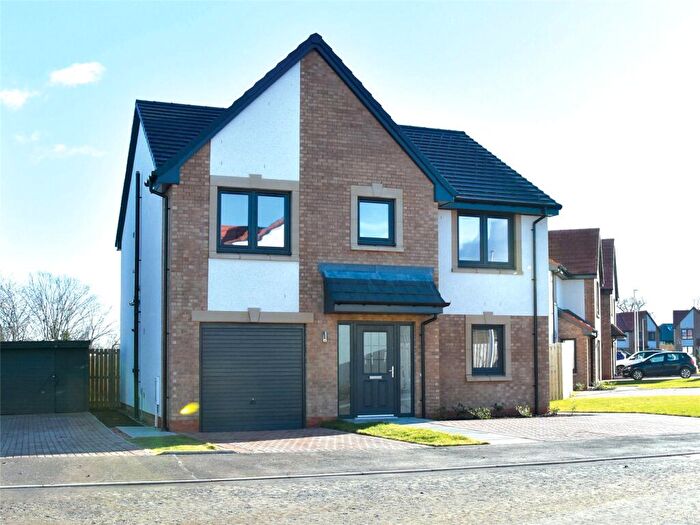 4 Bedroom Detached House For Sale In Castle Gate, Airth, FK2