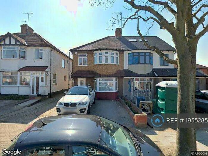 4 Bedroom Semi-Detached House To Rent In Axholme Avenue, Edgware, HA8