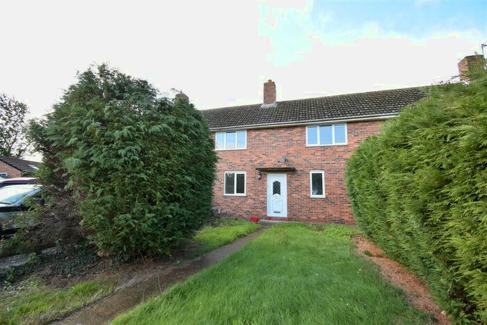 3 Bedroom Terraced House To Rent In Persh Way, Maisemore, Gloucester, GL2