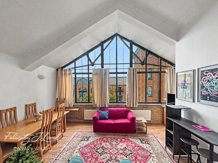 2 Bedroom Apartment To Rent In Beacon House, London, E14