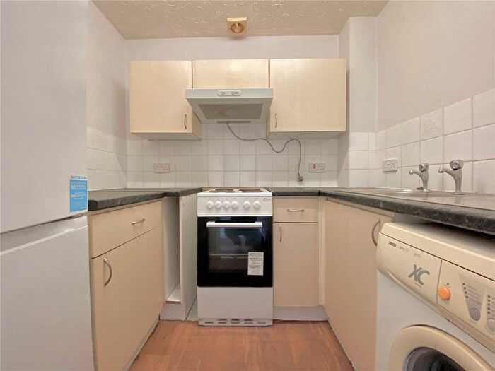 1 Bedroom Flat For Sale In Coopers Court, Moorfield Road, Brockworth, Gloucester, GL3