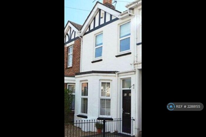 2 Bedroom Terraced House To Rent In Florence Road, Poole, BH14