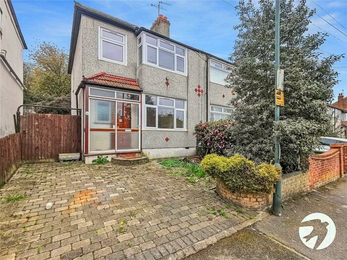3 Bedroom House To Rent In Upper Abbey Road, Belvedere, DA17