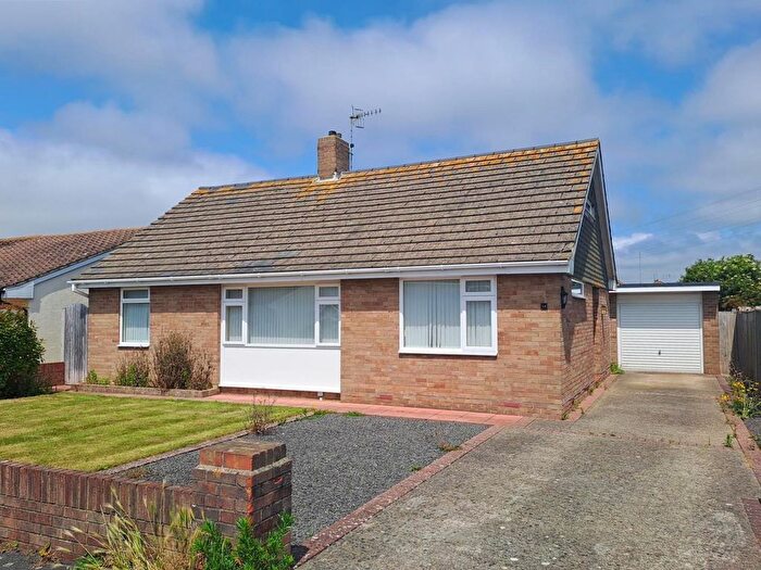 2 Bedroom Detached Bungalow For Sale In Saxon Close, East Preston, BN16