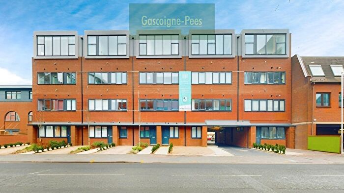 1 Bedroom Property To Rent In Chertsey Road, Woking, GU21