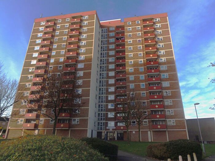 2 Bedroom Flat To Rent In Kingsland Road, Luton, LU1