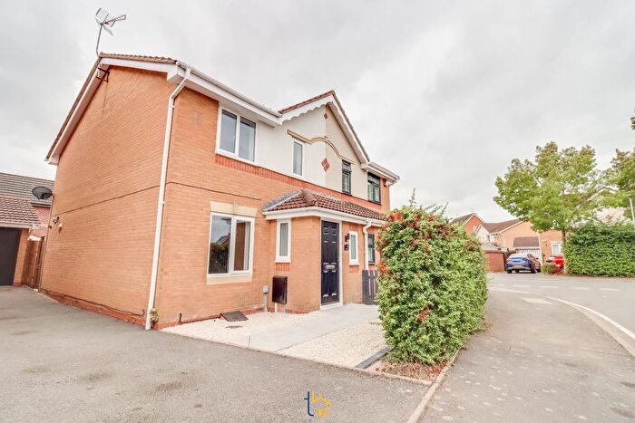 3 Bedroom Semi-Detached House To Rent In Sinclair Drive, Longford, Coventry, CV6