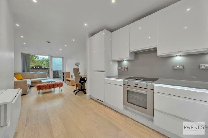 1 Bedroom Apartment To Rent In Bodiam Court, Lakeside Drive, London, NW10