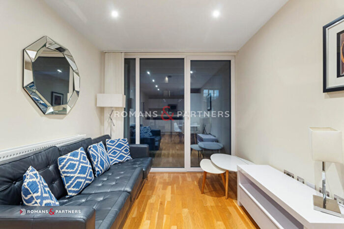 2 Bedroom Apartment For Sale In Elite House, Limehouse, E14