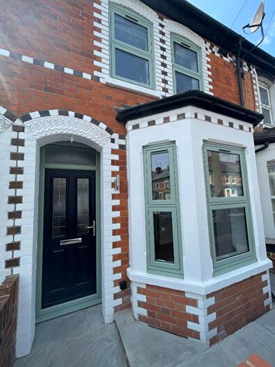 1 Bedroom Apartment To Rent In Catherine Street, Reading, RG30