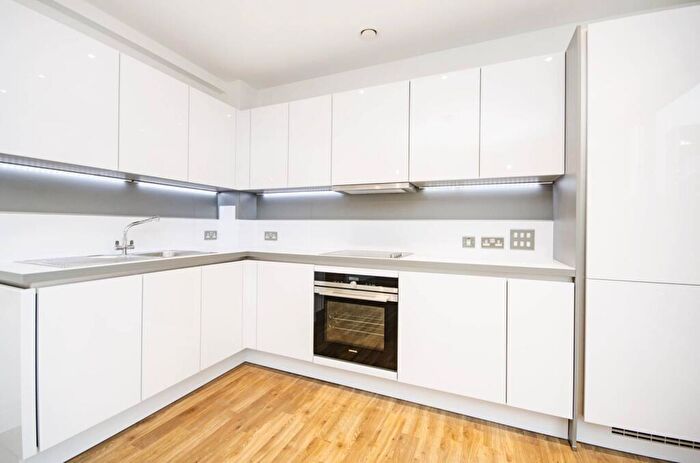 1 Bedroom Flat For Sale In Boleyn Road, Dalston, London, N16