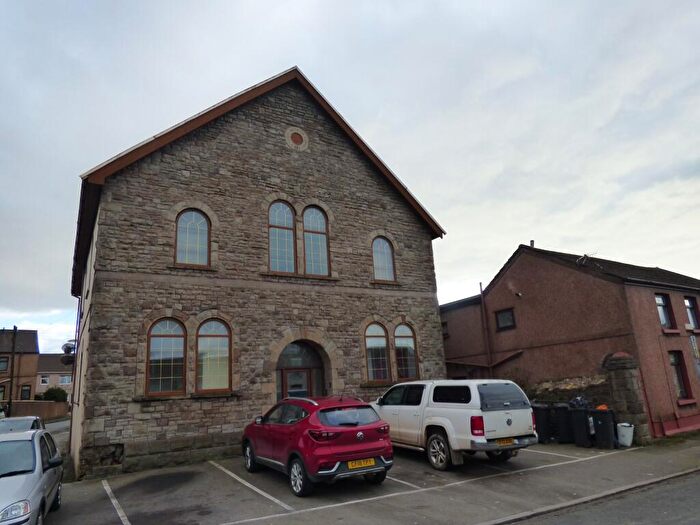 2 Bedroom Flat To Rent In Smyrna Chapel, Taibach, Port Talbot., SA13