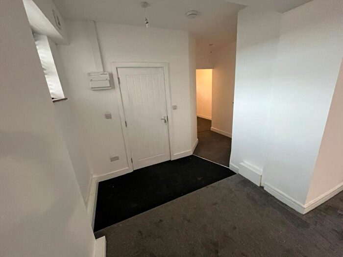 1 Bedroom Flat To Rent In Church Street, Ripley, DE5