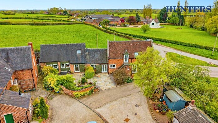 3 Bedroom Barn Conversion For Sale In Yoxall Road, Hamstall Ridware, WS15