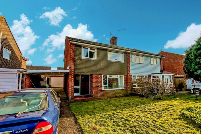 3 Bedroom Property To Rent In Poulner Close, Bognor Regis PO22