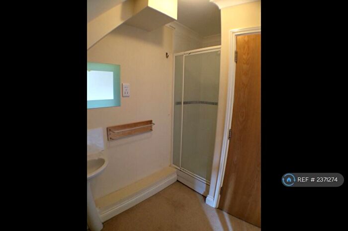 2 Bedroom Flat To Rent In Baldock Street, Royston, SG8