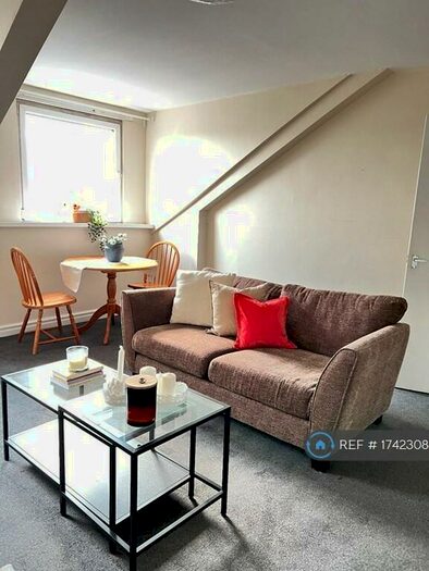 2 Bedroom Flat To Rent In Argyle Square, Sunderland, SR2