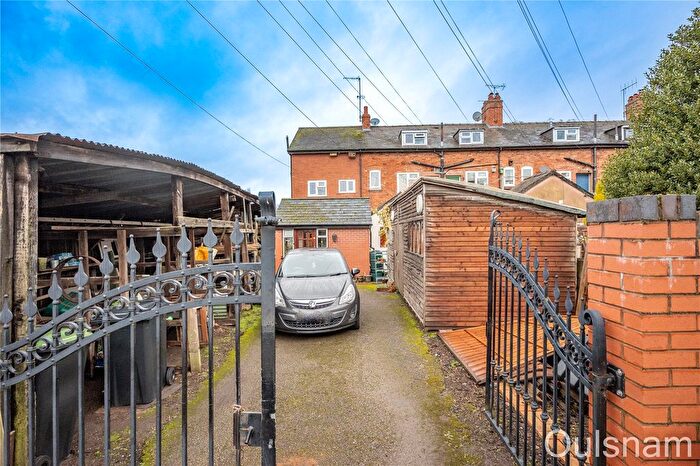 3 Bedroom End Terrace House For Sale In Watt Close, Bromsgrove, Worcestershire, B61