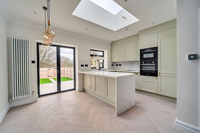 3 Bedroom Terraced House For Sale In Ladbrook Road, South Norwood, London, SE25