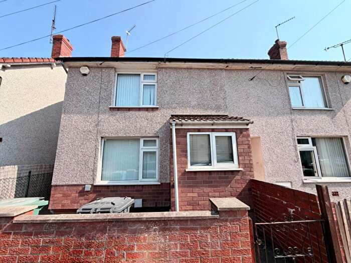 3 Bedroom House To Rent In Frank Road, Doncaster, South Yorkshire, DN5