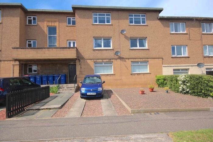 3 Bedroom Flat To Rent In Waverley Crescent, Bonnyrigg, EH19
