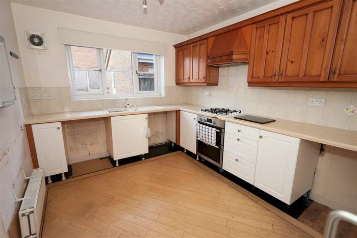 4 Bedroom Detached House For Sale In Waterford Close, Heath Charnock, Chorley, PR6