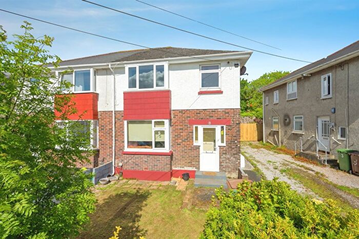 2 Bedroom Flat For Sale In Horn Lane, Plymouth, PL9