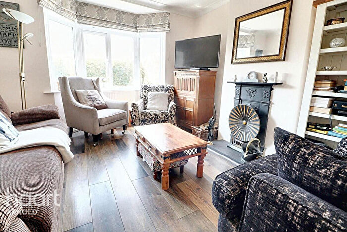 4 Bedroom Detached House For Sale In Buckingham Road, Woodthorpe, NG5