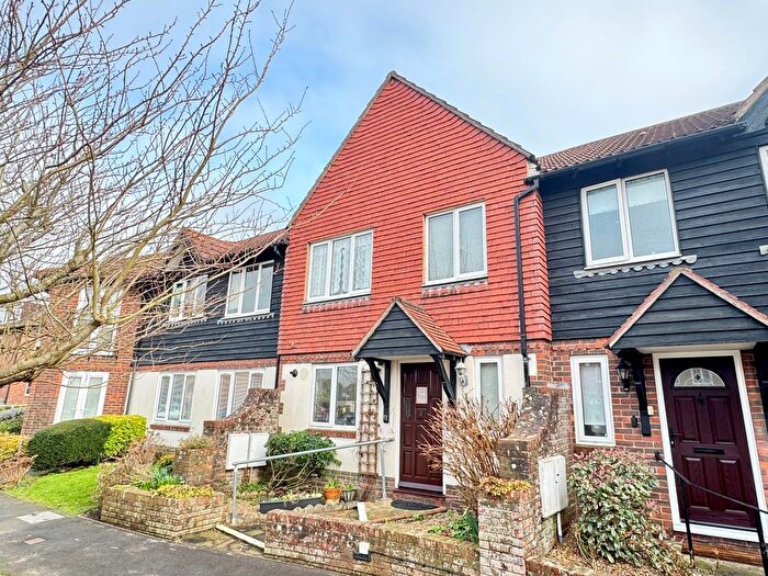 2 Bedroom Cottage For Sale In The Leas, Rustington, BN16