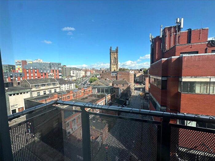 2 Bedroom Flat For Sale In Wood Street, Liverpool, Merseyside, L1