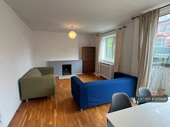 3 Bedroom Flat To Rent In Fortis Green, London, N2