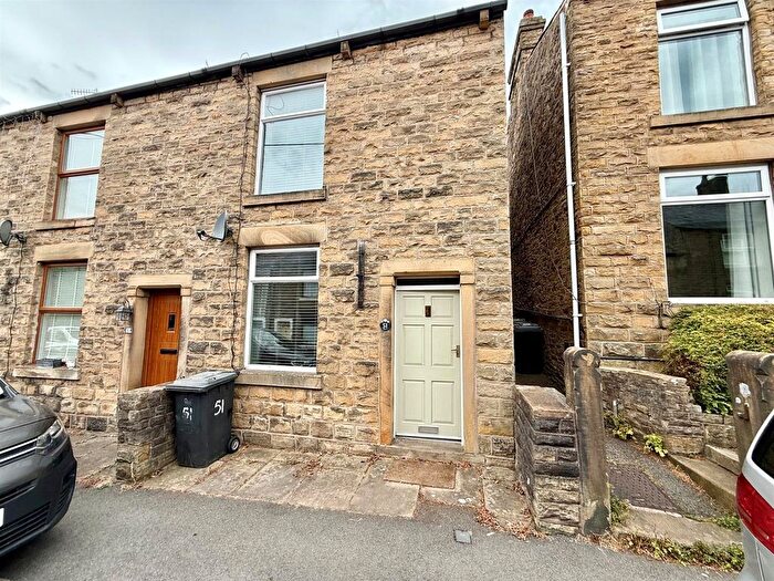 2 Bedroom Property To Rent In Mellor Road, New Mills, High Peak, SK22