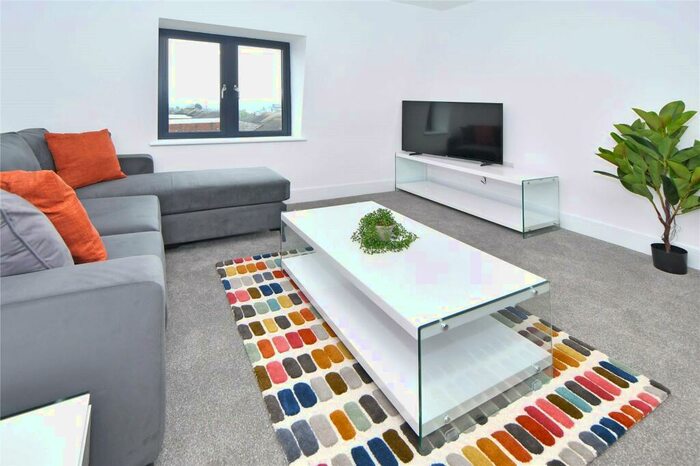 1 Bedroom Apartment To Rent In Queens Gardens Apartments, Ironmarket, Newcastle Under Lyme, Staffordshire, ST5