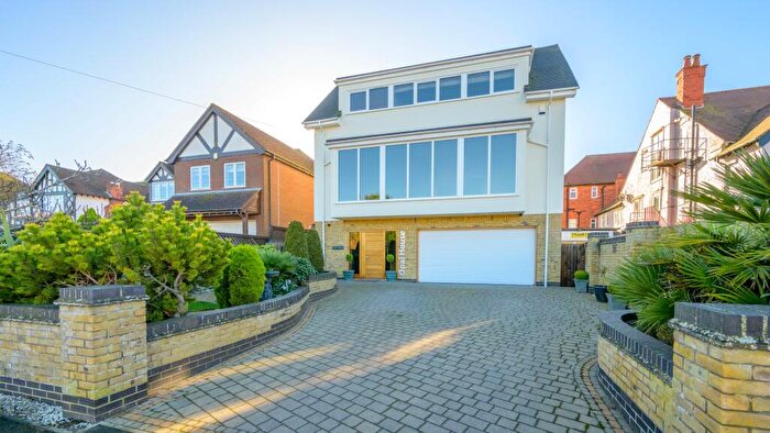 4 Bedroom Detached House For Sale In Shardeloes Road, Skegness, PE25