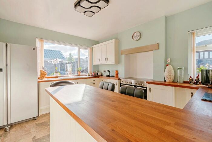 2 Bedroom Bungalow For Sale In Highfield Avenue, Burnley, Lancashire, BB10