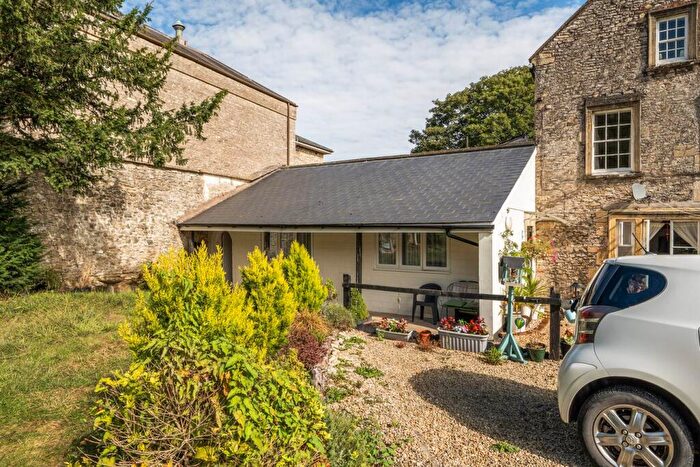 1 Bedroom Flat For Sale In Town Lane, Shepton Mallet, BA4