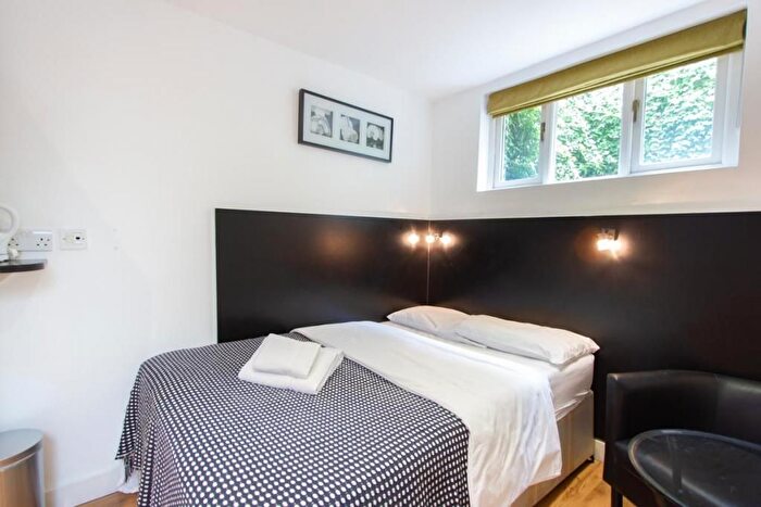 Studio To Rent In North Gower Street, Euston, London, NW1